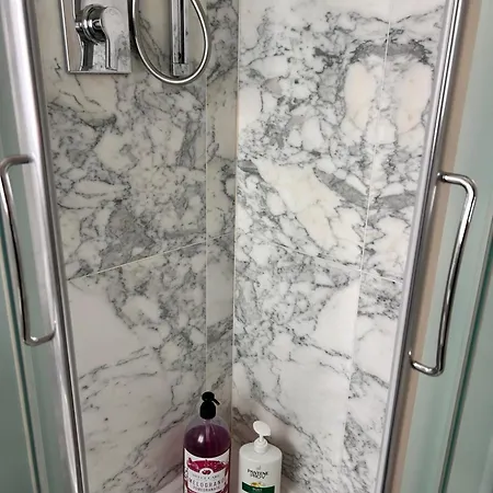 Bon Bon Luxury Di Piazza San Secondo * Asti