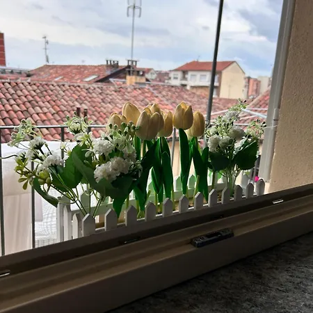 Bon Bon Luxury Di Piazza San Secondo Apartamento *