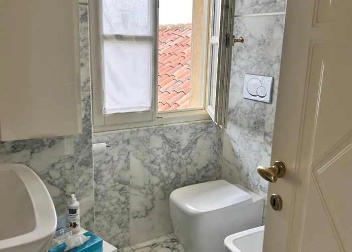 Bon Bon Luxury Di Piazza San Secondo Apartamento